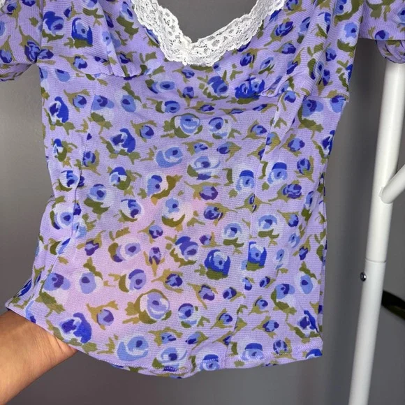 NWT Kimchi Blue Blake Puff Sleeve Mesh Top Rose Lavender Tea Stain - Picture 5 of 9